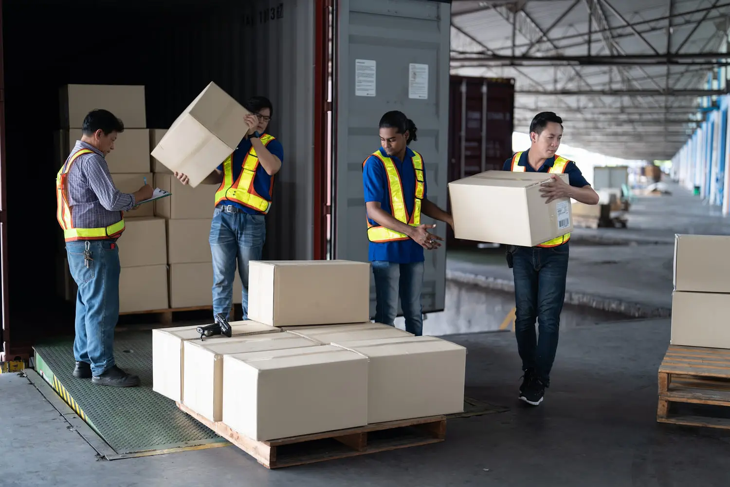 workers open steel 40 feet container doors carry b 5u4rzk2