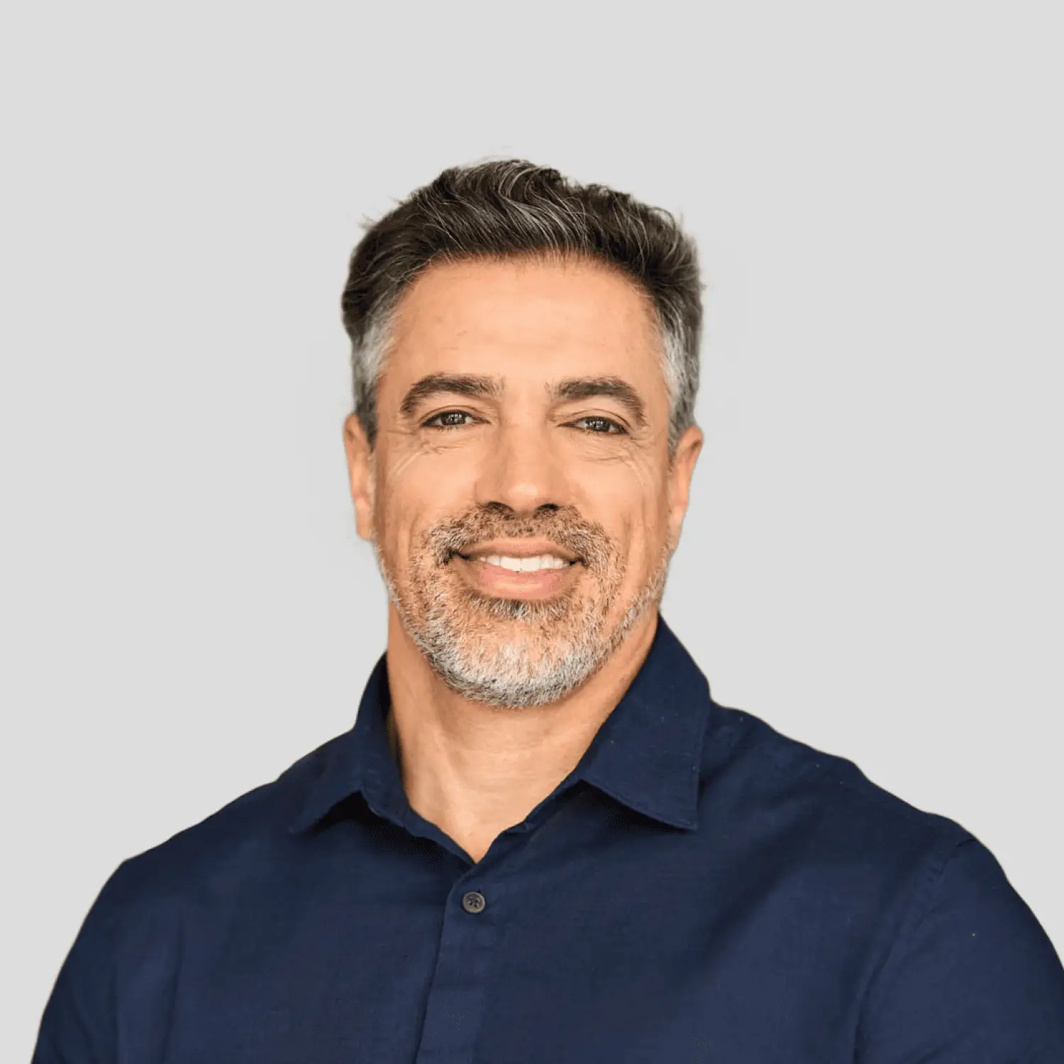 headshot portrait of happy mature professional bus 4d5fcwz.png