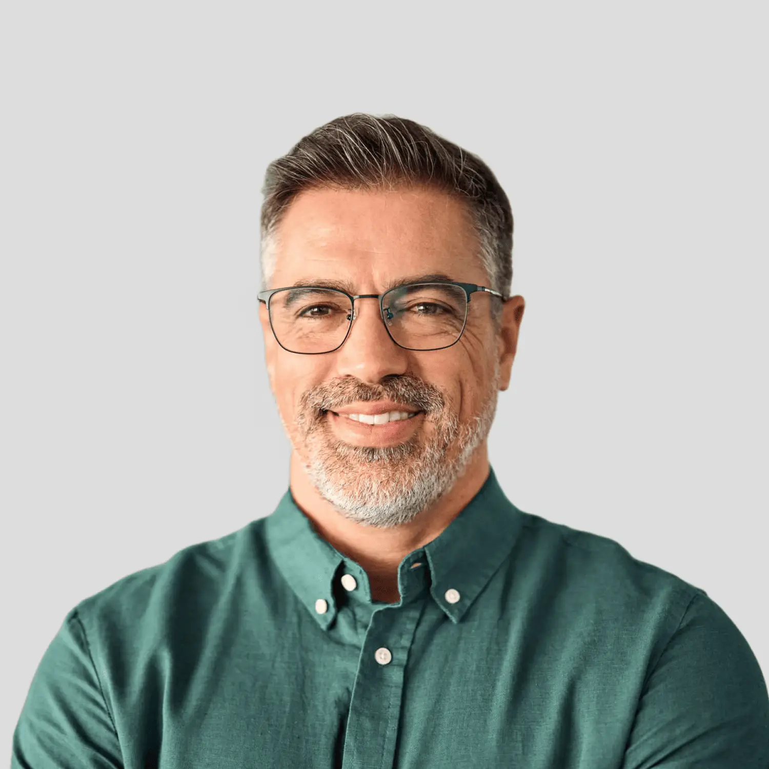 smiling 45 years old business man wearing glasses dqdbycs.png